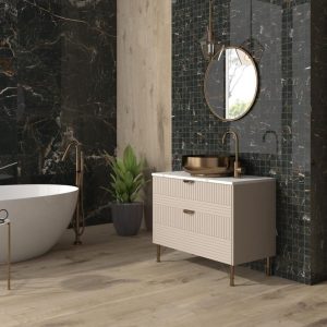 Mallas - Badkamer met zwarte marmerlook en houtlook op wand en vloer, Pamesa