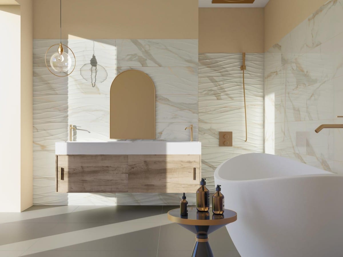 Calacata Gold Pasta Blanca - Badkamer met witte marmerlook op vloer en wand, Pamesa