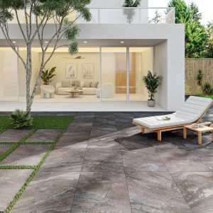 Manaos - Tuin en terras met bruine steenlook op vloer, Pamesa