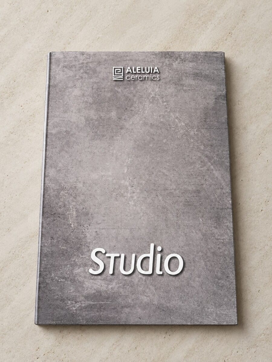 Gesloten monstermap van Studio, Aleluia
