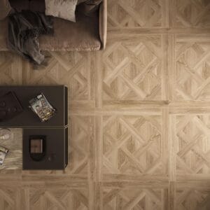 CR. Inza - Woonkamer en studeerkamer met houtlook op vloer, Pamesa