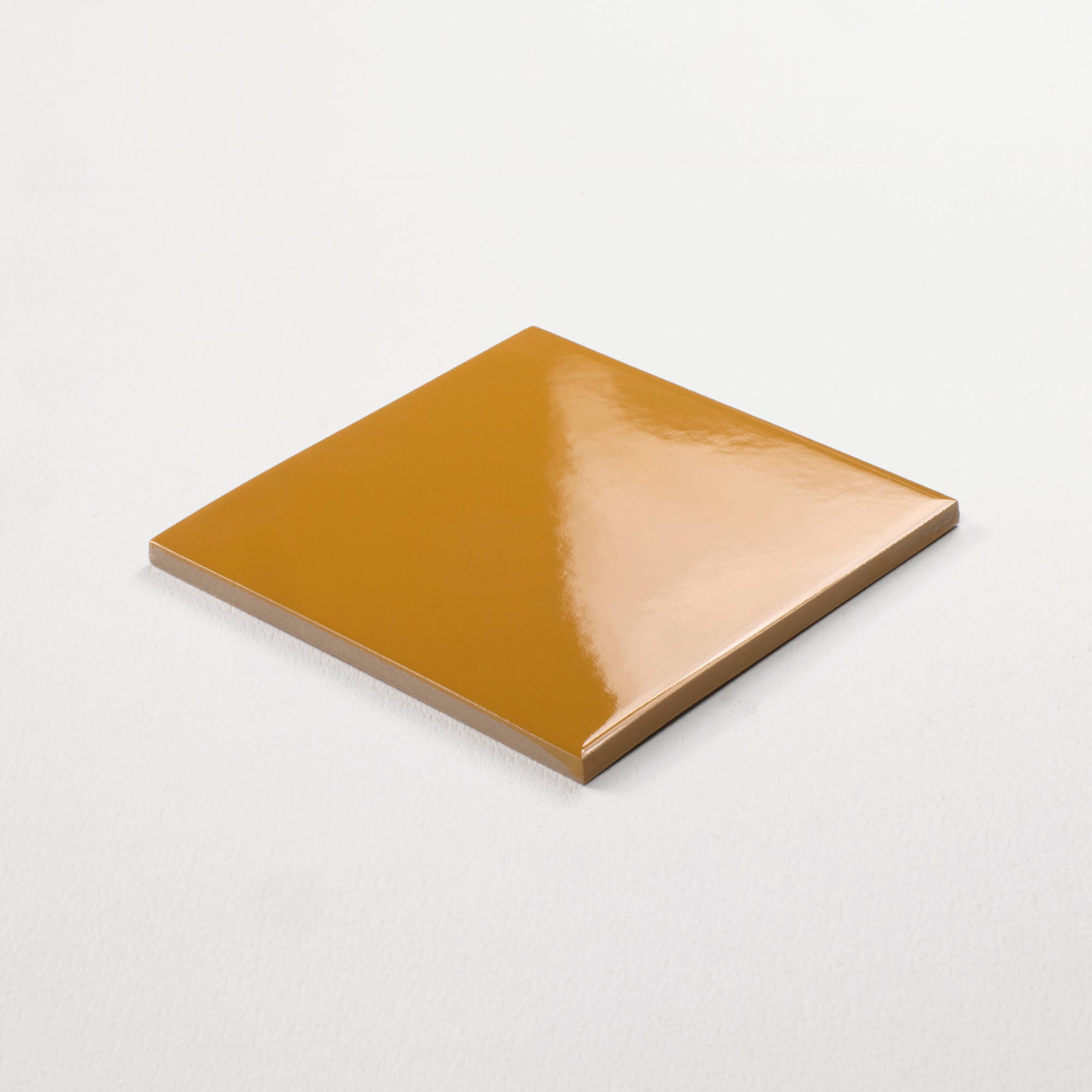 Mystic Amber Glossy - kleur & designlook wandtegel in oranje, Aleluia