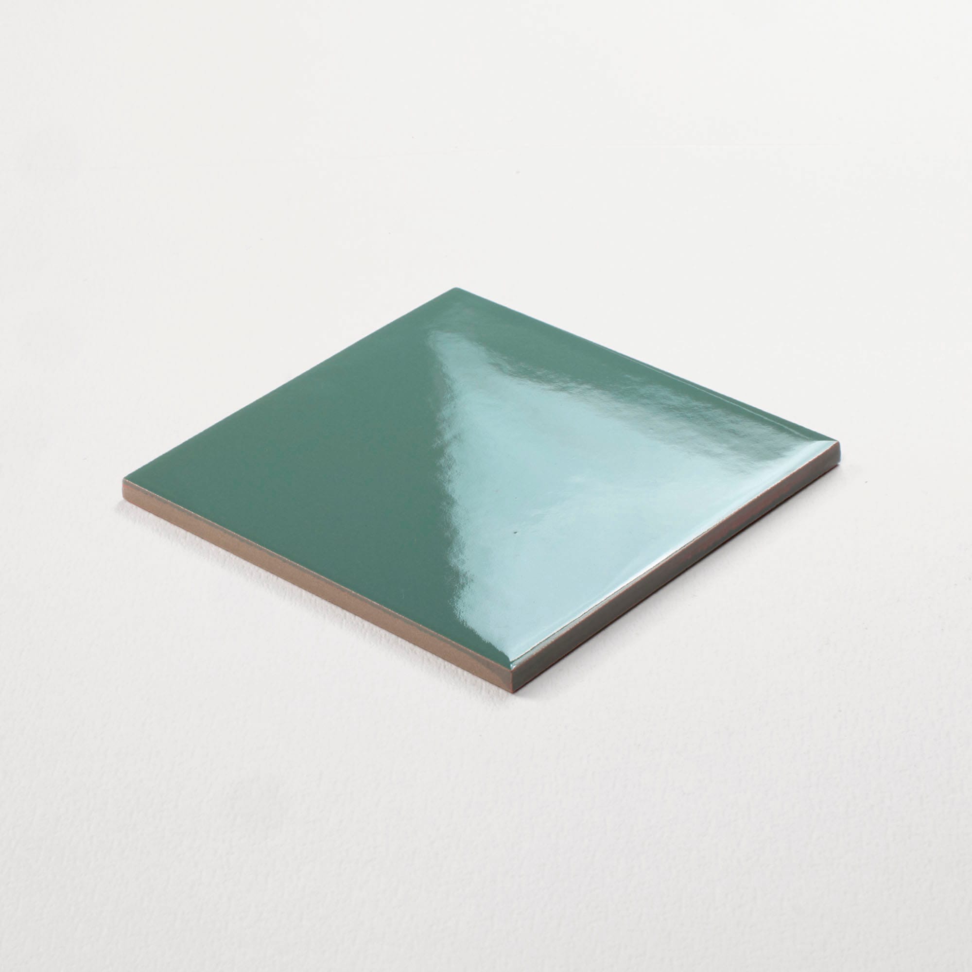 Mystic Jade Glossy - kleur & designlook wandtegel in groen, Aleluia